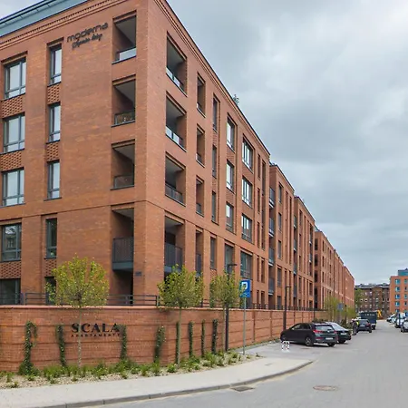 公寓 Elegant With Balcony And Air Conditioning In By Renters *