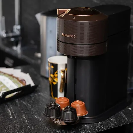 Elegant With Balcony And Air Conditioning In By Renters