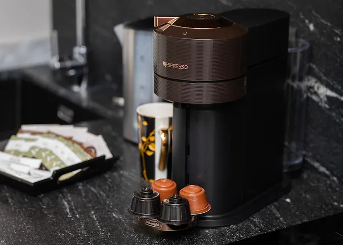 Elegant With Balcony And Air Conditioning In By Renters